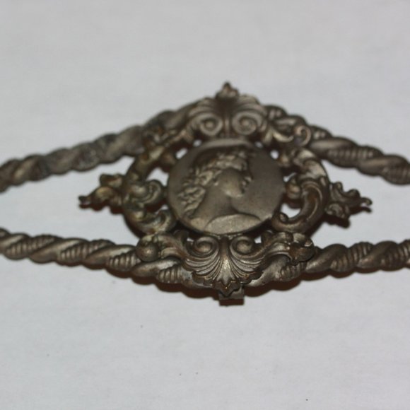 Antique Victorian Woman Metal Clasp Cape Cloak Shawl Scarf Slide 4 1/2 inch - Picture 1 of 4